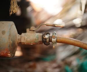 About Emergency plumbing pros Louisville, IL